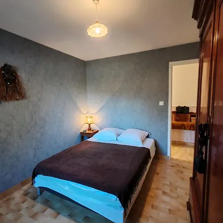 Le Bastidon, Exceptional Views, Up To 13 People Hébergement de vacances Laussonne