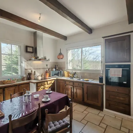 Le Bastidon, Exceptional Views, Up To 13 People Laussonne