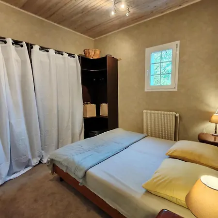 Le Bastidon, Exceptional Views, Up To 13 People Laussonne